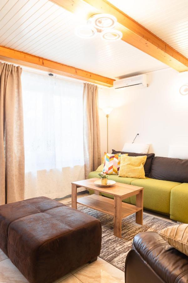 Apartmani Vesna Тухелске Топлице Екстериор снимка